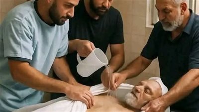 بعد لم ابوهم مات