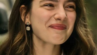 بعد قصه حب طويلة 